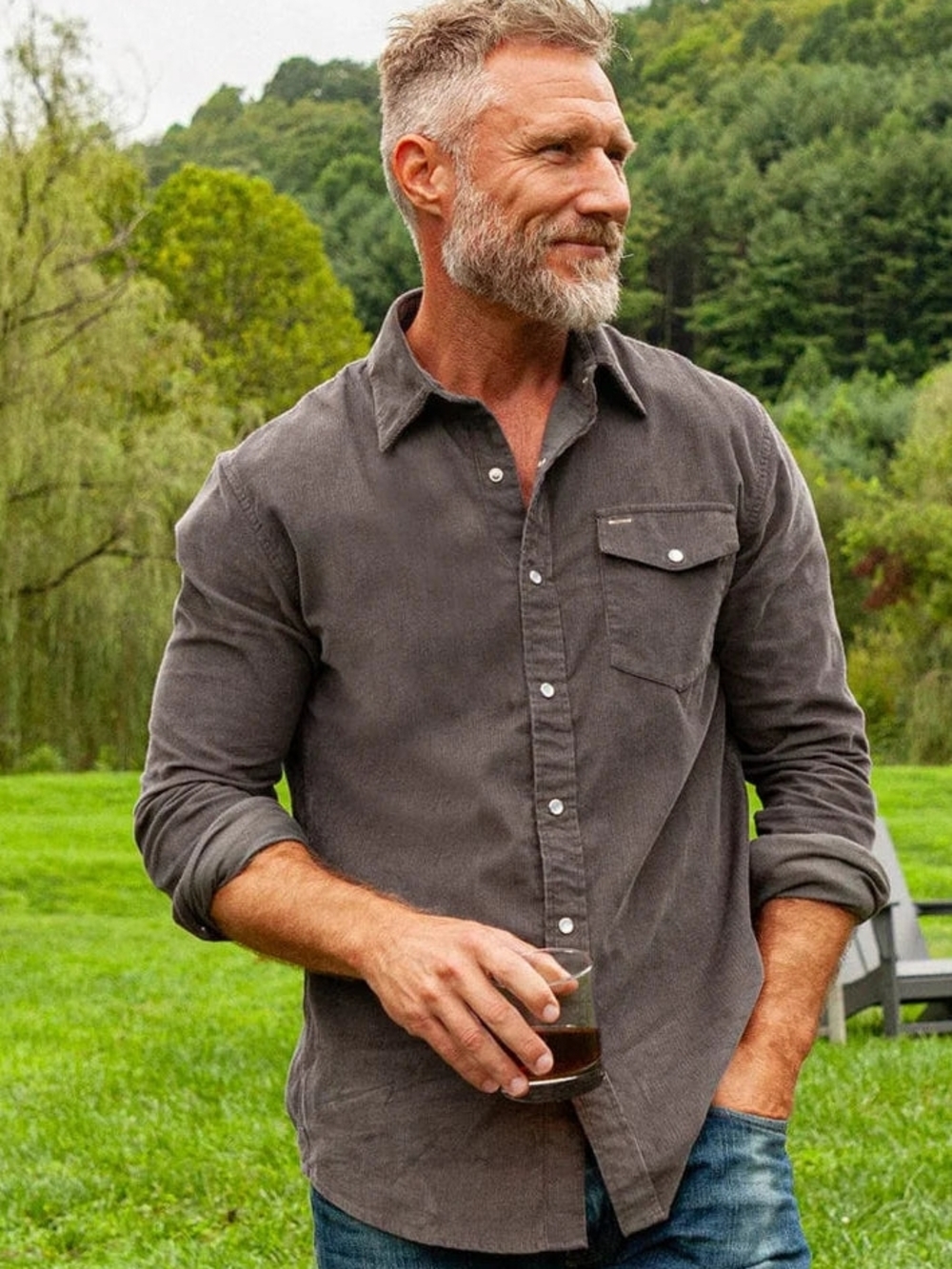 Corduroy Long-Sleeve Button-Down Pearl Snap Shirt in Charcoal